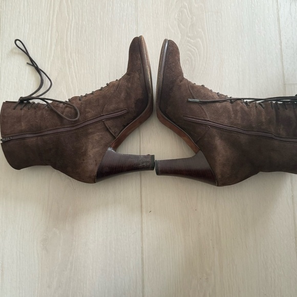 Vintage Varda Lace up Suede Booties Italian made - Picture 10 of 15